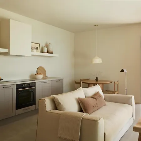 The Wildt - Exclusive Coastal Living Vila