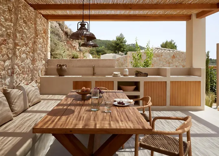 The Wildt - Exclusive Coastal Living *